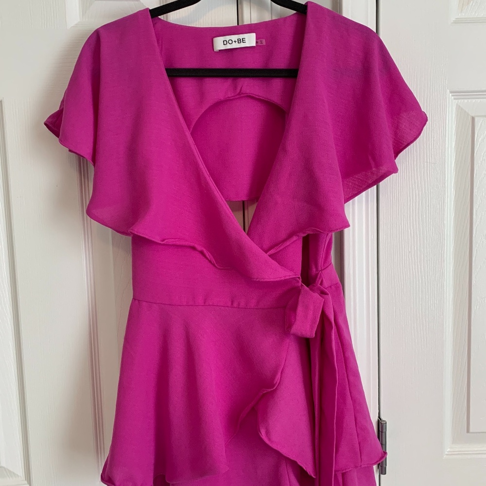 Ruffled Romper - Picture 3 of 4